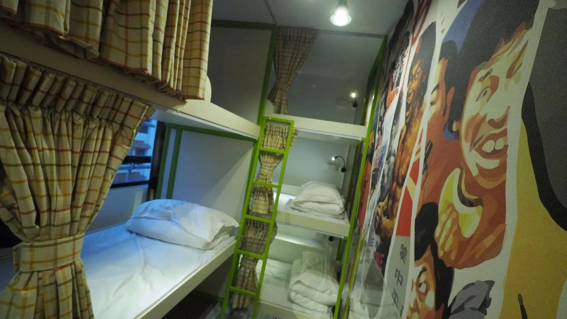 Pandas Hostel - Old Hong Kong Kowloon  2*, Kowloon (Hong Kong) China